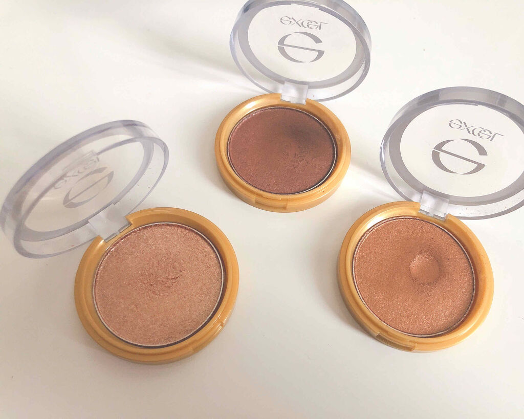 シャイニーシャドウ N/excel/単色アイシャドウを使ったクチコミ（2枚目）