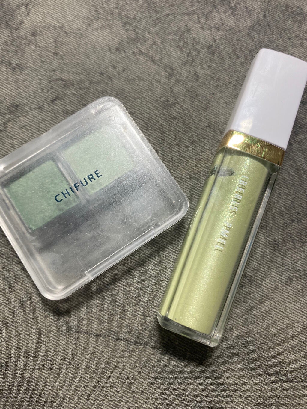 ツイン カラー アイシャドウ/ちふれ/アイシャドウパレットを使ったクチコミ(3枚目)