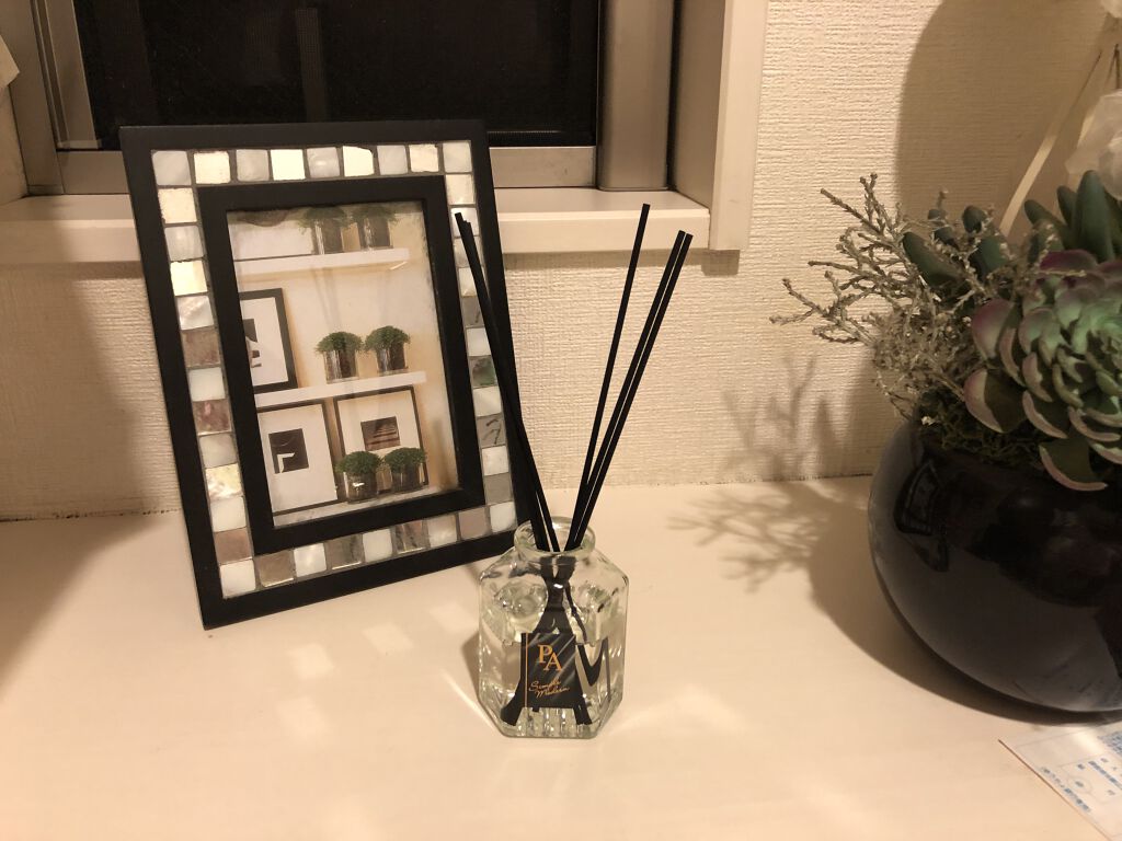 消臭力プレミアムアロマ スティック 部屋用 アーバンリュクス/消臭力/その他を使ったクチコミ（3枚目）