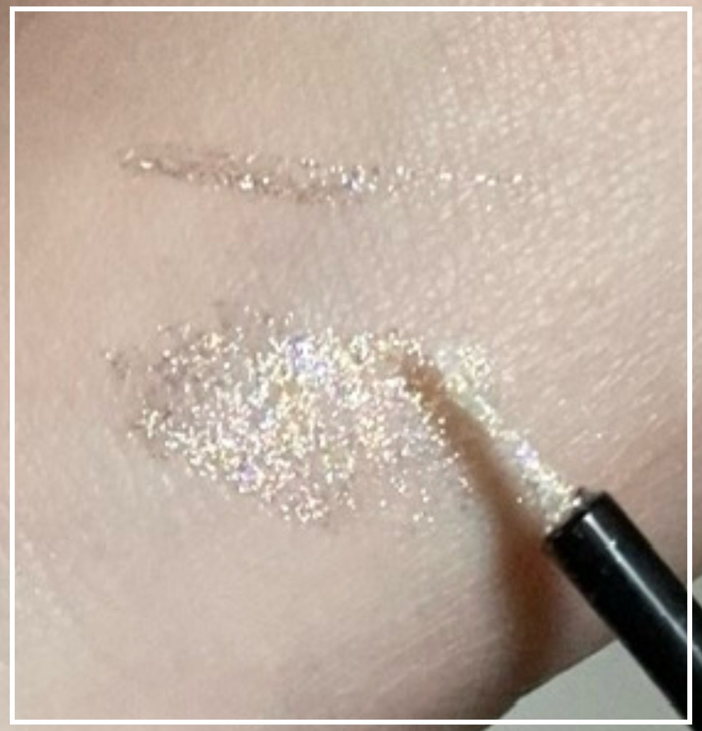 チアミーカラー グリッターアイライナー/CHEER me COLOR/リキッドアイライナーを使ったクチコミ(4枚目)