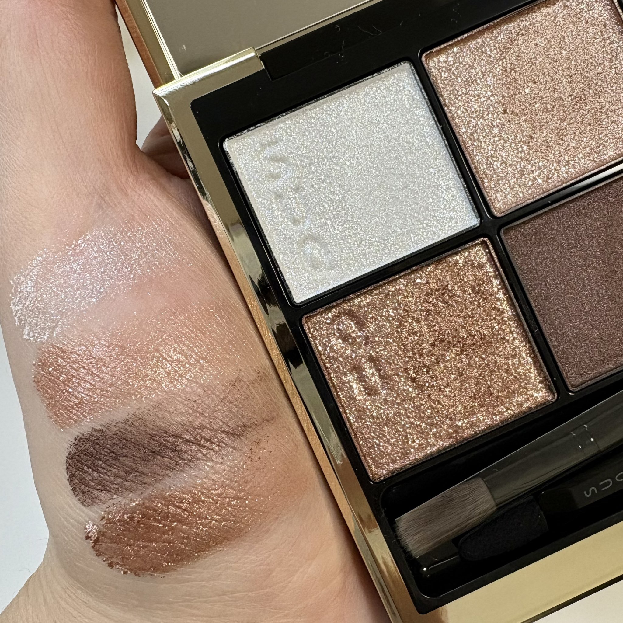 シグニチャー カラー アイズ/SUQQU/アイシャドウパレットを使ったクチコミ（2枚目）