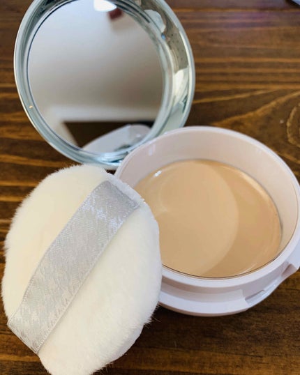 フェイスパウダー 薬用オークル/クリアラスト/プレストパウダーを使ったクチコミ(3枚目)