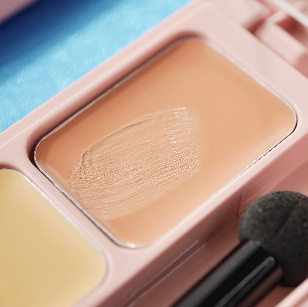 WHOMEE フーミー キニシーラーのクチコミ「
イガリシノブさんプロデュースコスメ「WHOMEE(フーミー)」。

先日の新製品発表会で頂い.....」（3枚目）