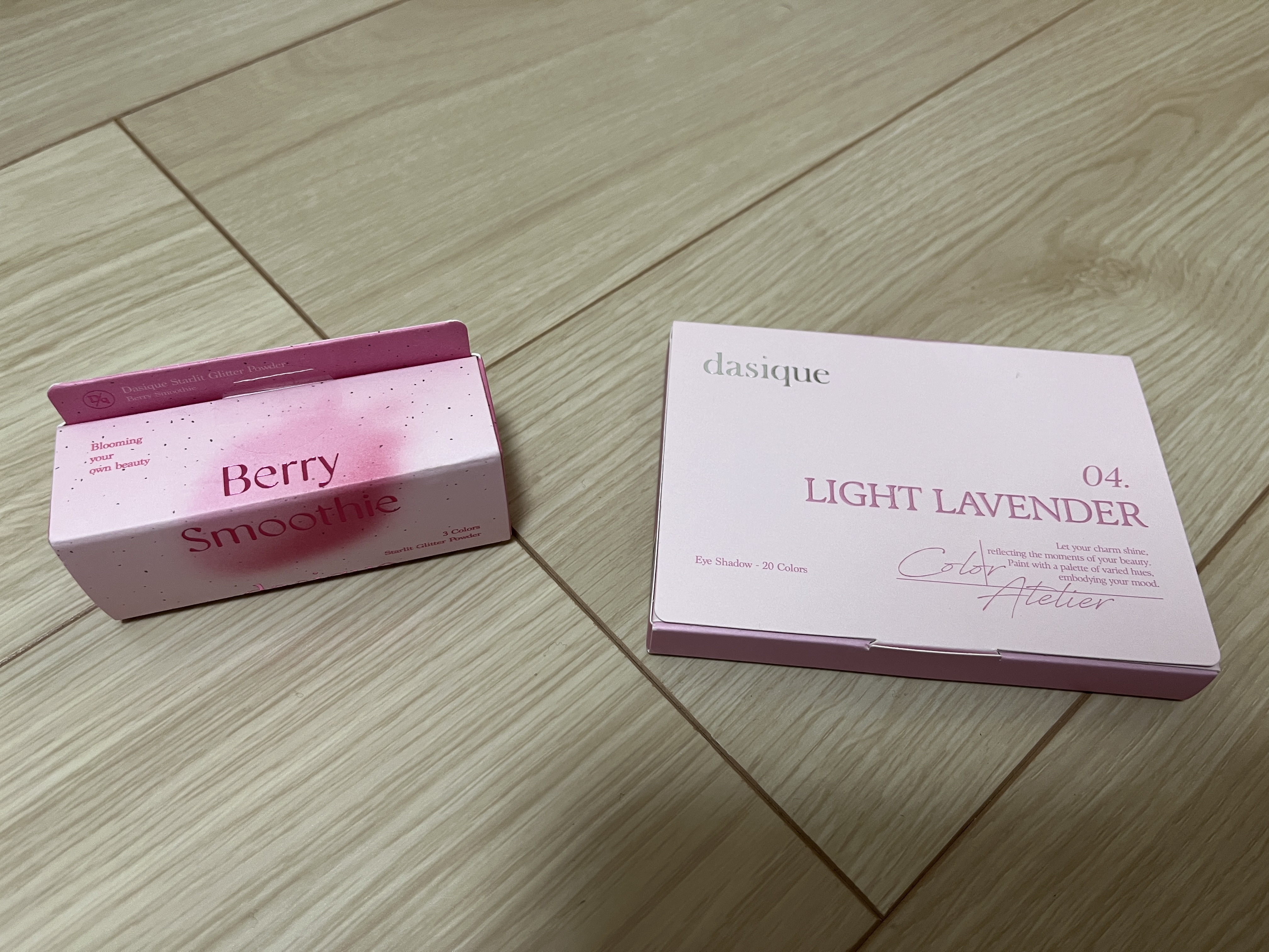 スターリットグリッターパウダー/dasique/グリッターを使ったクチコミ（1枚目）