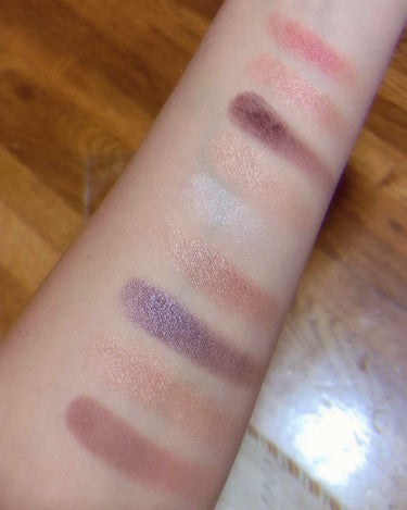 UR GLAM　BLOOMING EYE COLOR PALETTE/U R GLAM/パウダーアイシャドウを使ったクチコミ（3枚目）