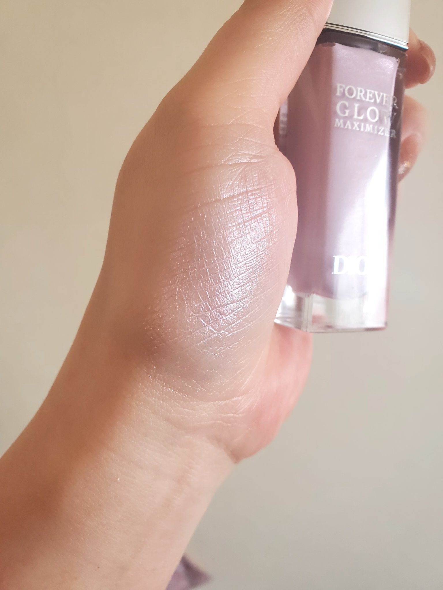 ディオールスキン フォーエヴァー グロウ マキシマイザー/Dior/ハイライトを使ったクチコミ（3枚目）