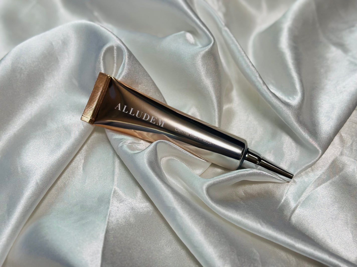 ダーマイルミネーター/ALLUDEM/美容液を使ったクチコミ(1枚目)