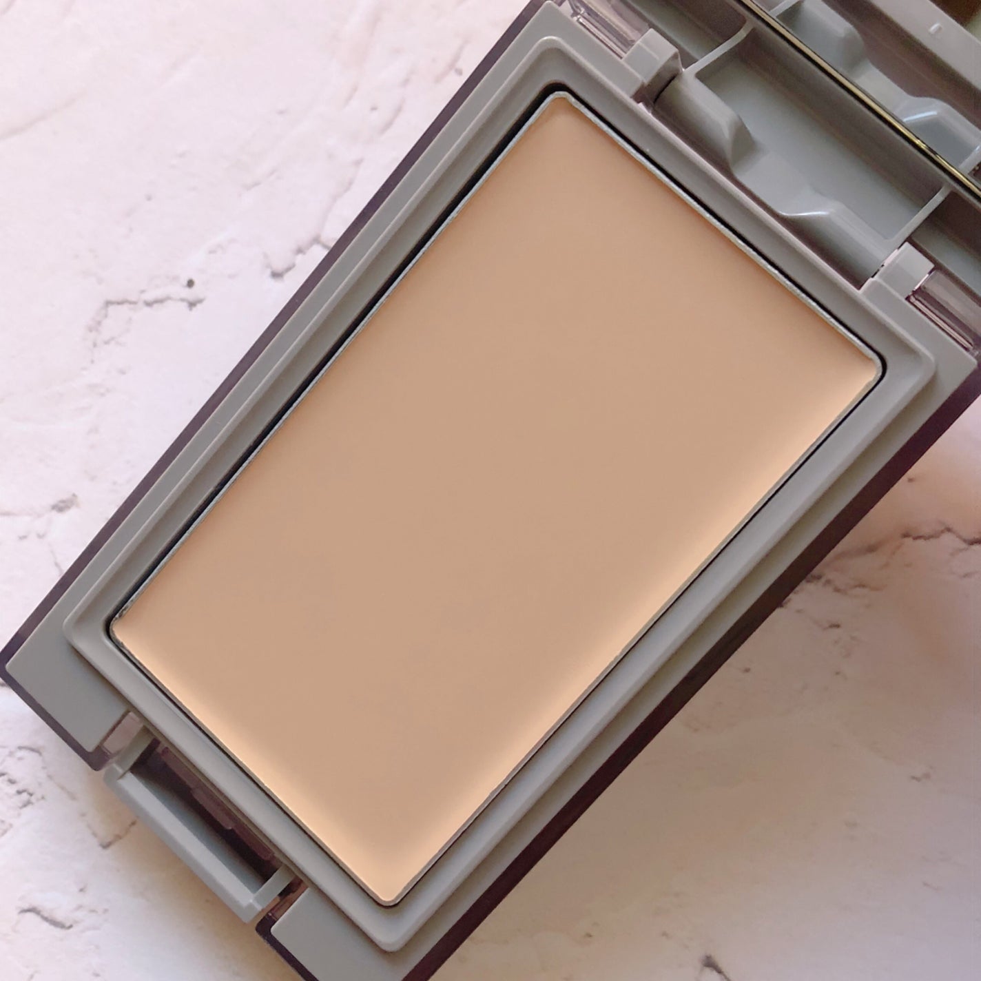 プリマヴィスタ デイトリートメントバーム 〈ローラータイプ〉/プリマヴィスタ/その他ファンデーションを使ったクチコミ(4枚目)