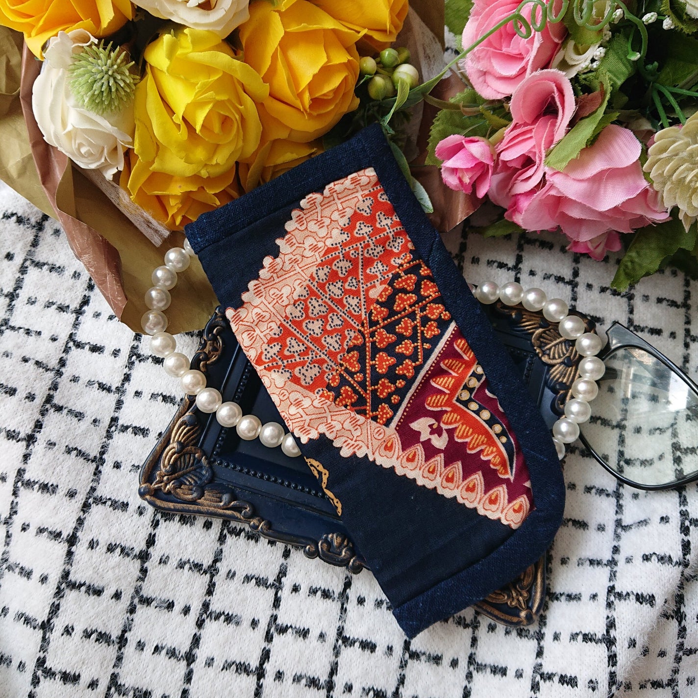 真紅 on LIPS 「古布メガネケースをお試しさせて頂きました。『商品説明』★バン..」(2枚目)