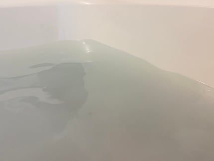 フレモ バスパウダー グレイスサンダルウッド/FLEMO/無機塩系入浴剤を使ったクチコミ(3枚目)