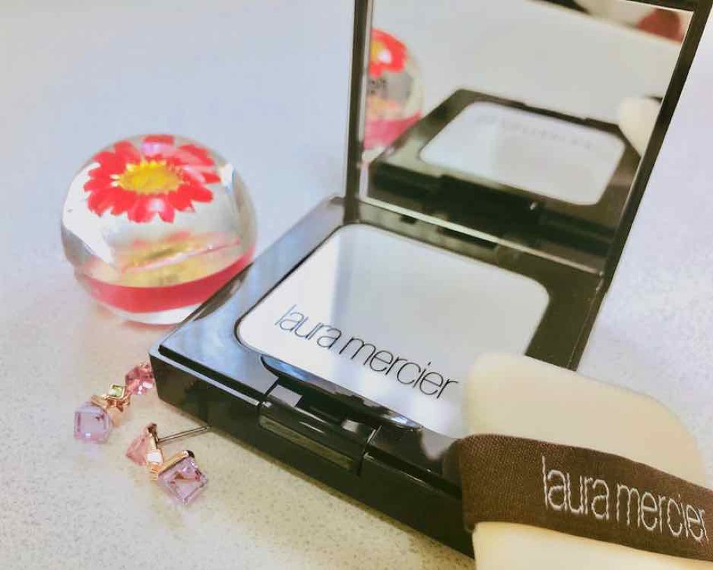 プレストセッティングパウダー インヴィジブル/ローラ メルシエ/プレストパウダーを使ったクチコミ（1枚目）