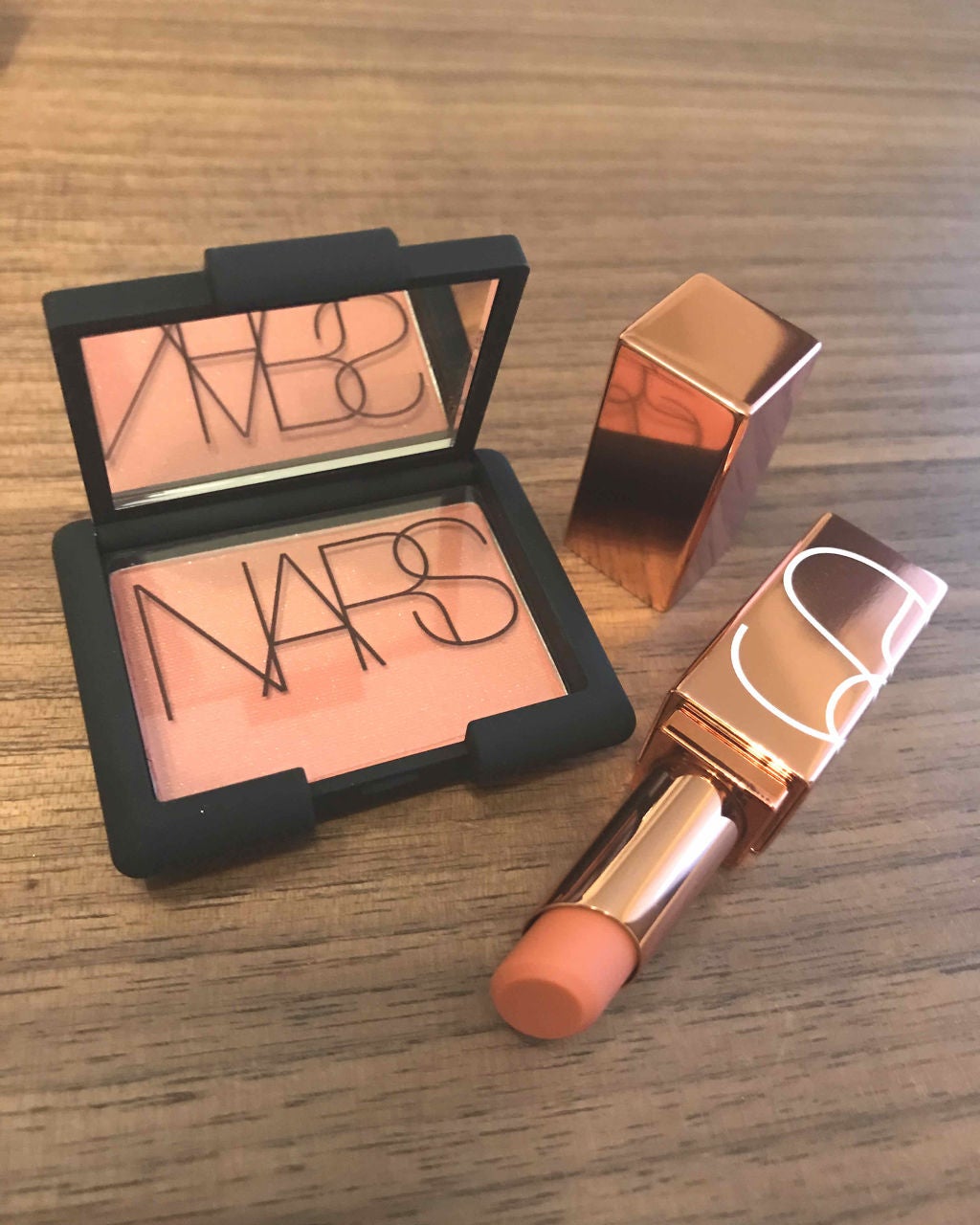 ソフトコア ブラッシュ&バームデュオ/NARS/メイクアップキットを使ったクチコミ(2枚目)