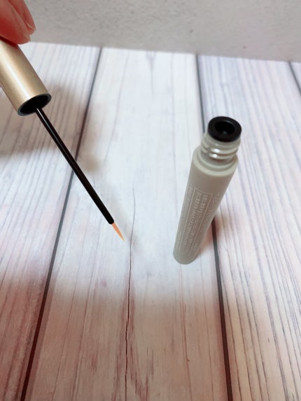 アイラッシュセラム/VIYEUX/まつげ美容液を使ったクチコミ(3枚目)