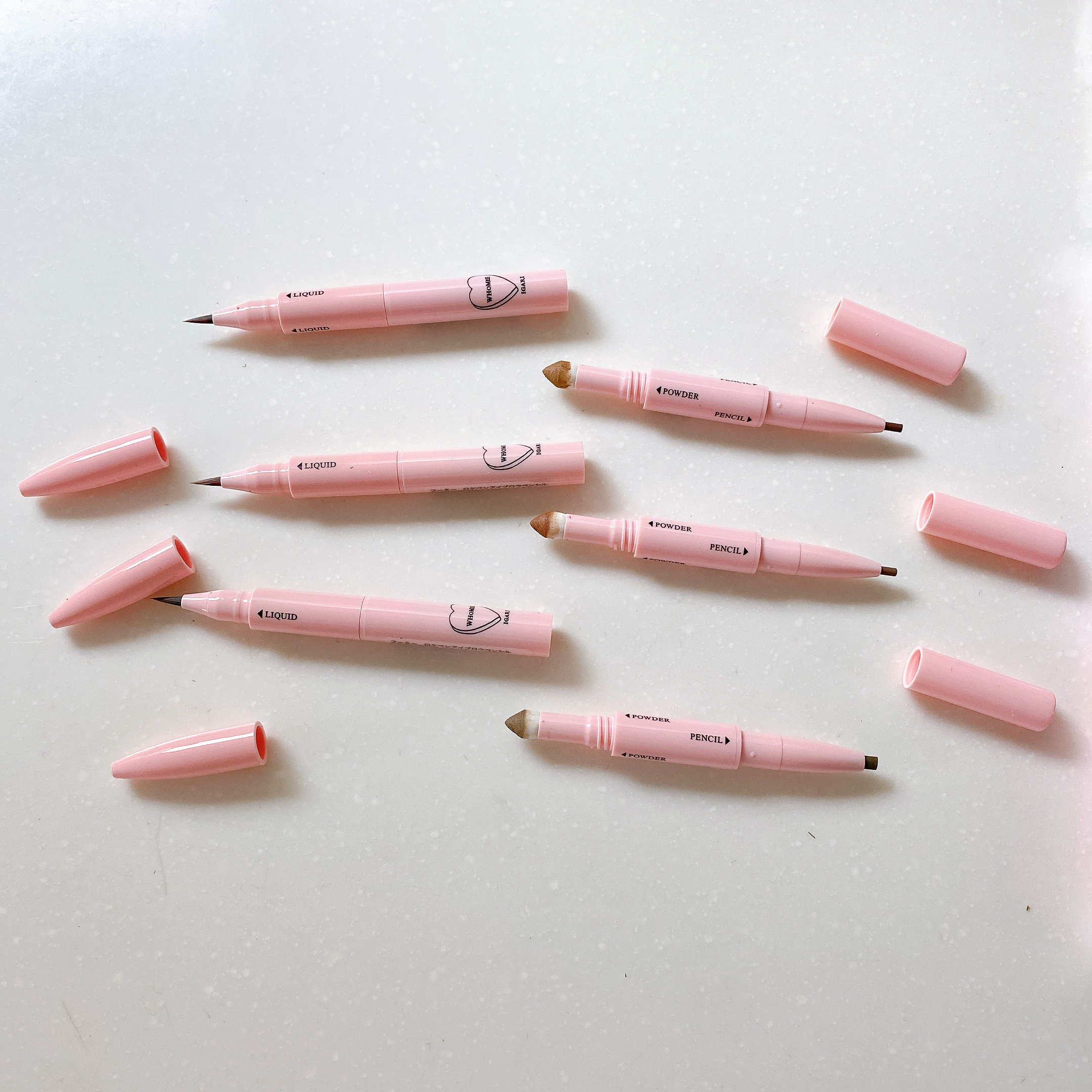 WHOMEE ロケペンアイブロウペンシルのクチコミ「\WHOMEE ロケペンアイブロウペンシル/

mocha brown　モカブラウン

色っぽ.....」（3枚目）