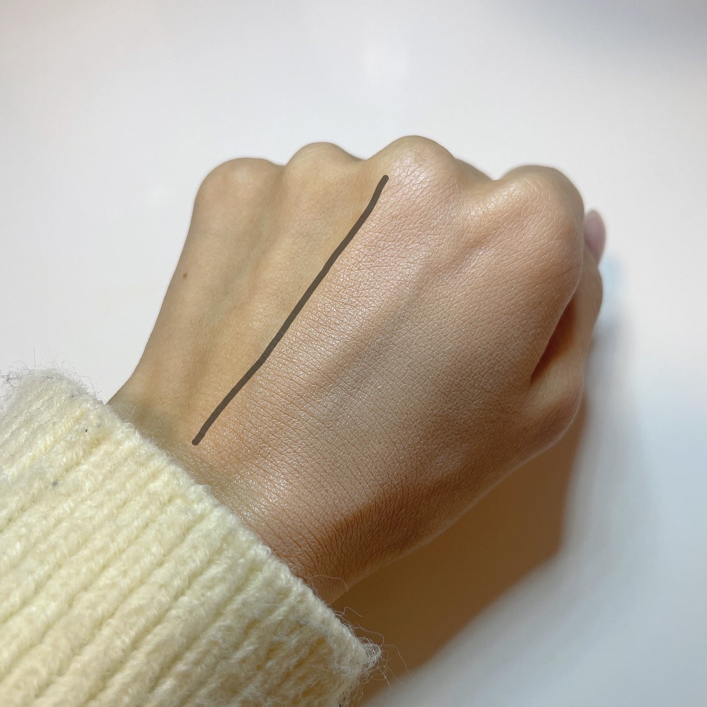 ã¬ããã³ ã«ã©ãŒã¹ã〠ãã³ã°ãŠã§ã¢ UV ã¯ãã·ã§ã³ ãã¡ã³ããŒã·ã§ã³/REVLON/ã¯ãã·ã§ã³ãã¡ã³ããŒã·ã§ã³ã䜿ã£ãã¯ãã³ãïŒ4æç®ïŒ