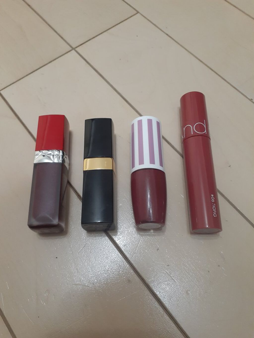 ルージュ ディオール ウルトラ リキッド 989 バイオレット/Dior/口紅を使ったクチコミ（1枚目）