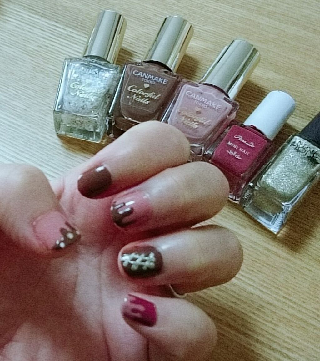カラフルネイルズ/キャンメイク/マニキュアを使ったクチコミ(3枚目)
