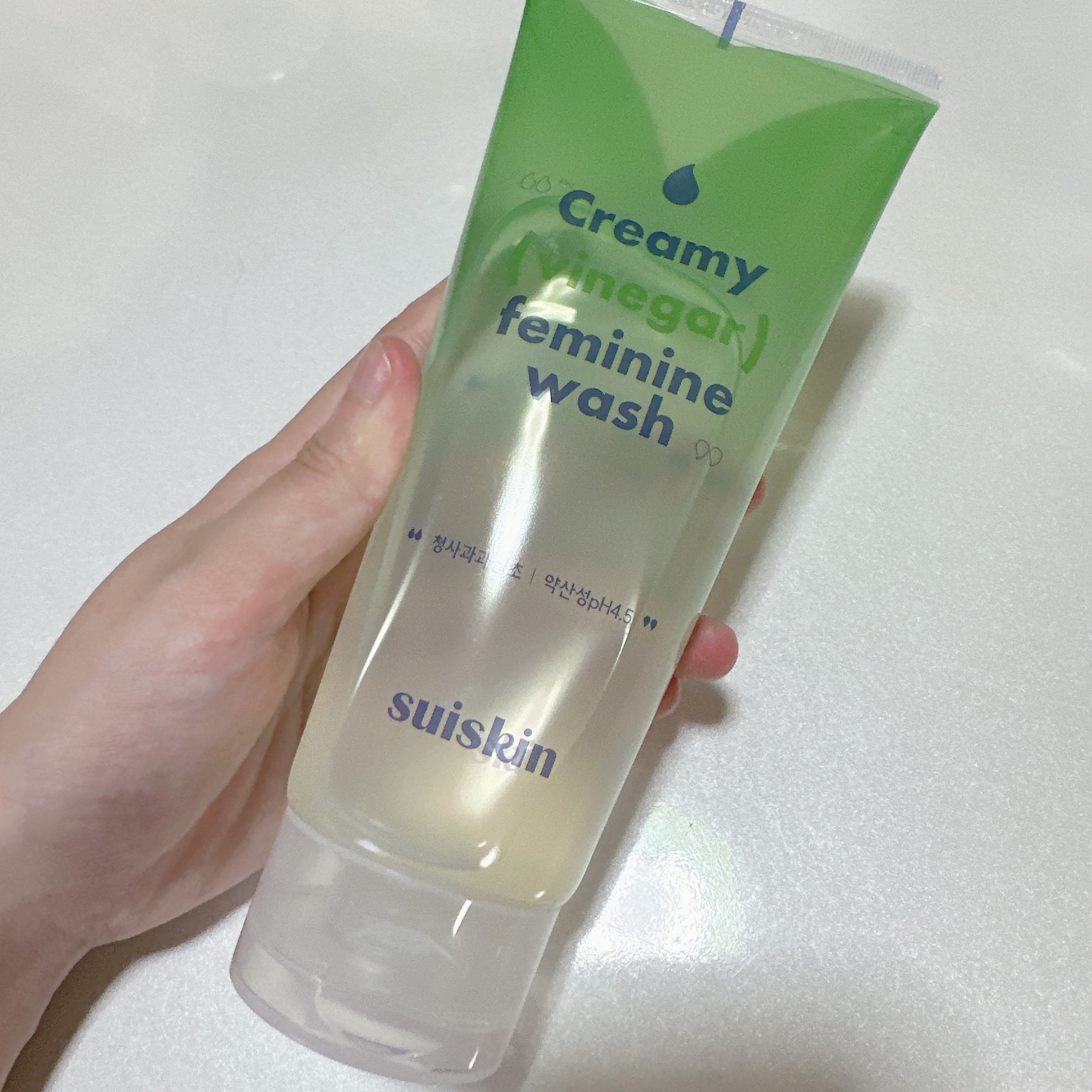 suiskin クリーミービネガーフェミニンウォッシュのクチコミ「suiskin クリーミービネガーフェミニンウォッシュ  #提供 #PR


スイスキン様から.....」（2枚目）