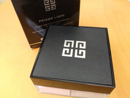 プリズム・リーブル/GIVENCHY/ルースパウダーを使ったクチコミ(1枚目)