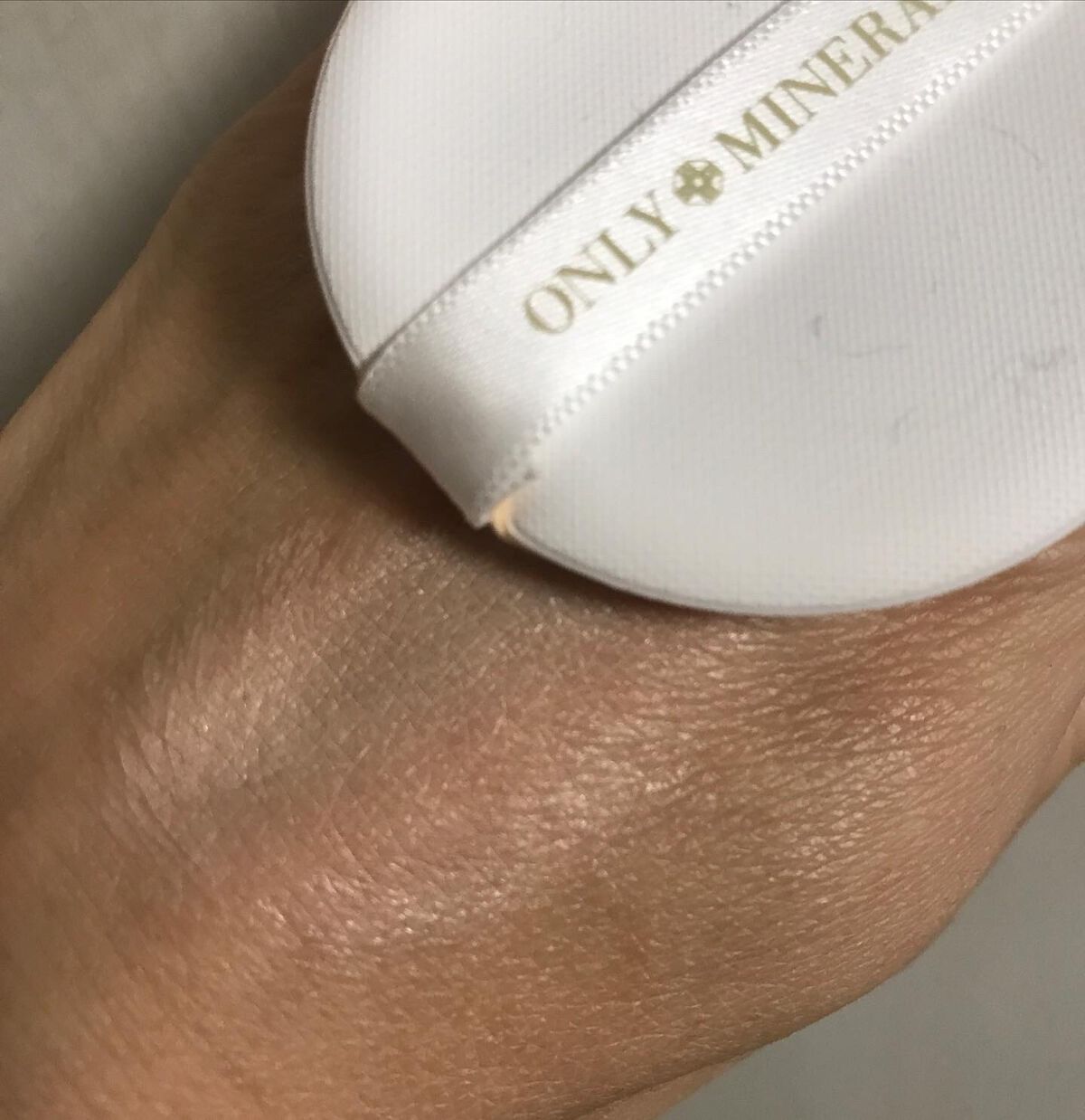 ミネラルトーンアップクッションBB /ONLY MINERALS/クッションファンデーションを使ったクチコミ(4枚目)