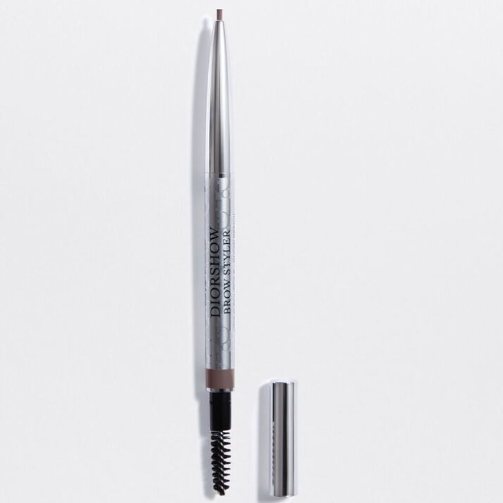 【旧】ディオールショウ ブロウ スタイラー 001 ユニバーサル ブラウン/Dior/アイブロウペンシルを使ったクチコミ（2枚目）