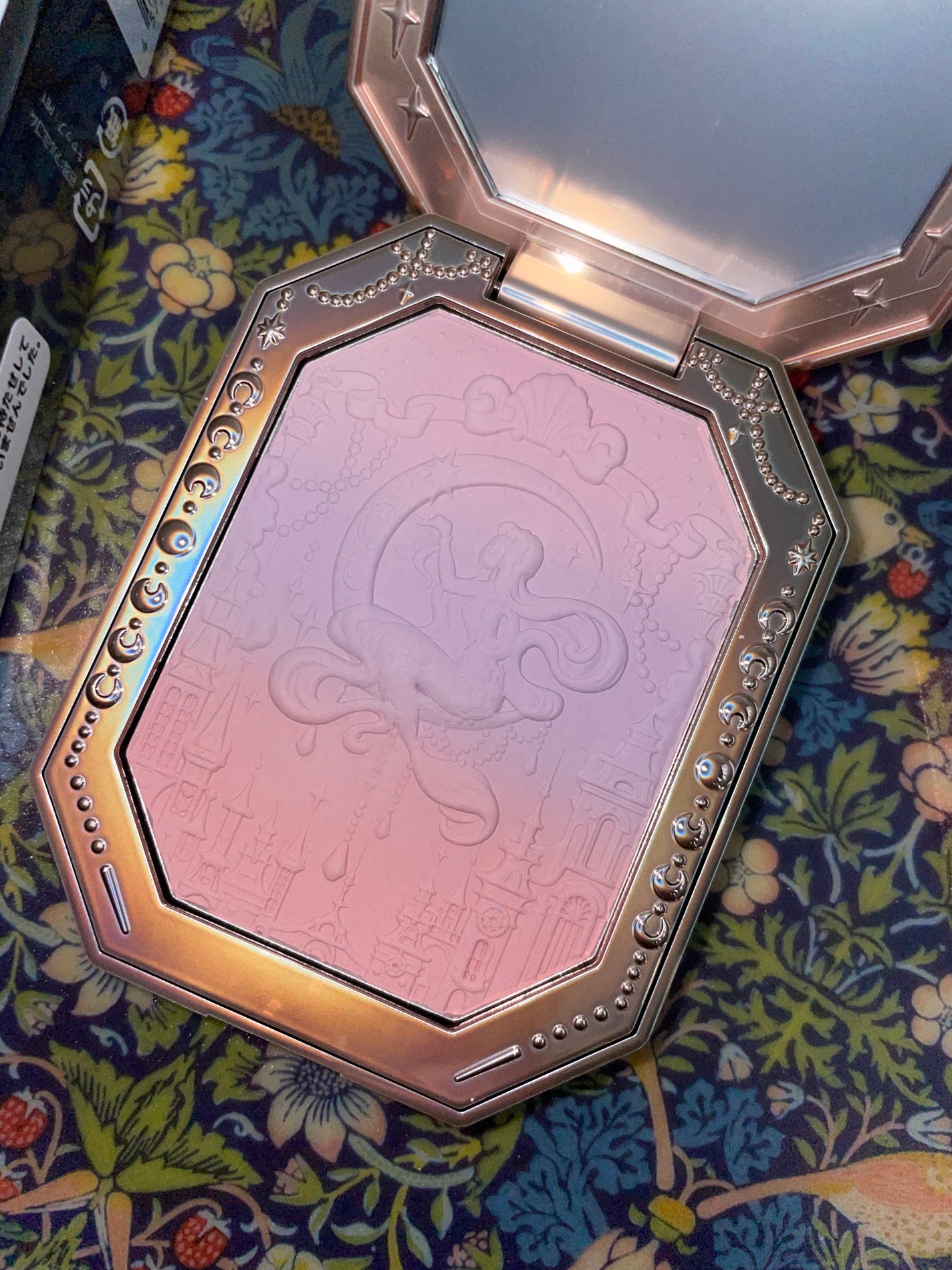 月光人魚 ジュエリーチークブラッシュ/FlowerKnows/パウダーチークを使ったクチコミ(3枚目)