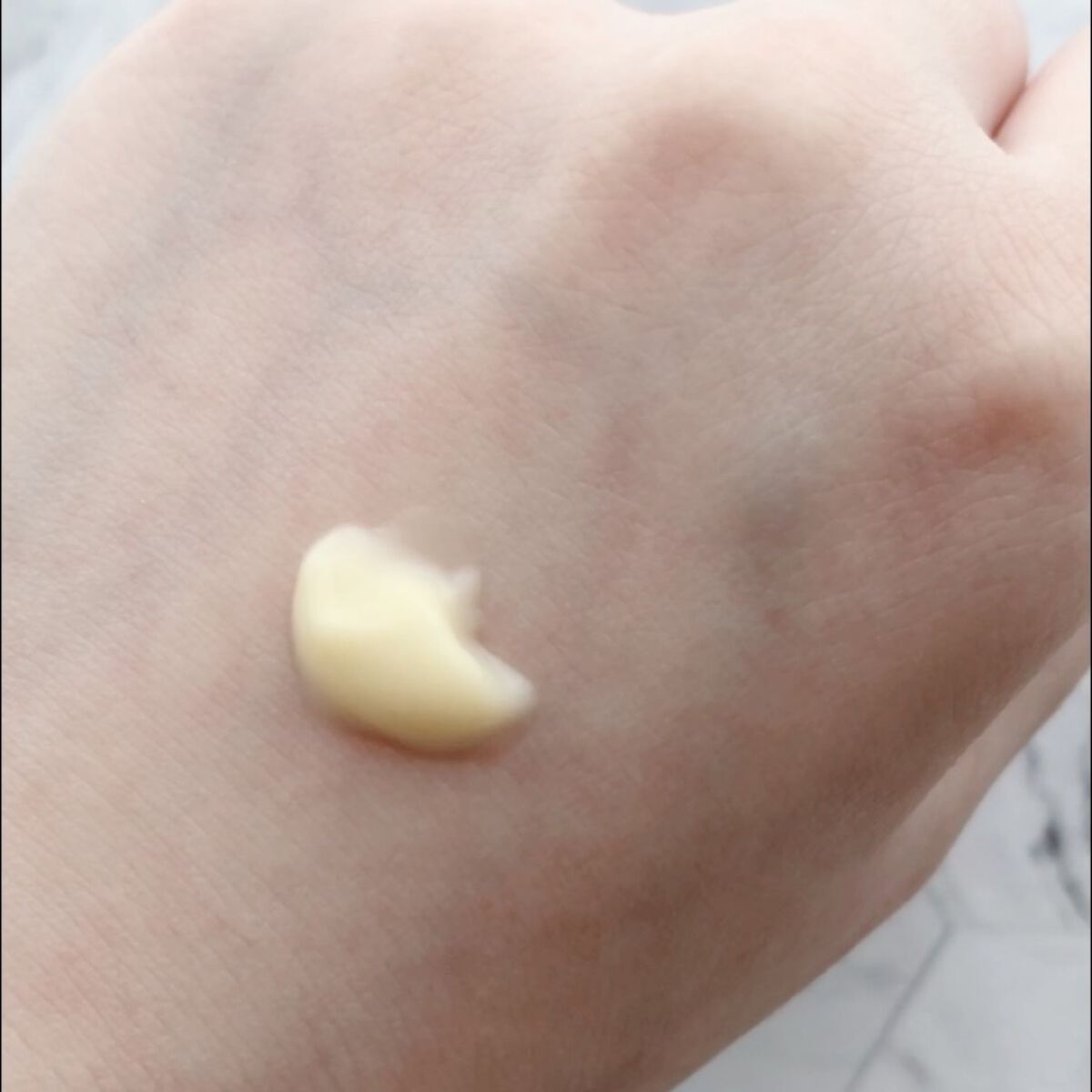 ウォータリーシーリングマスク/アルージェ/フェイスクリームを使ったクチコミ（3枚目）