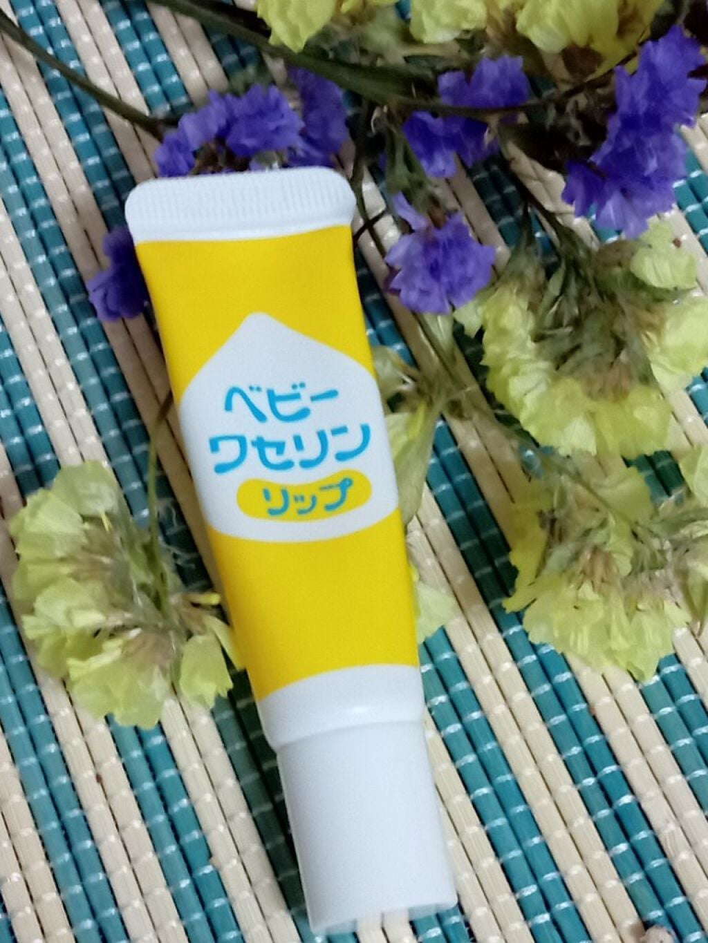 ゆきあきこ on LIPS 「#Myコスメ収納一番潤うリップです夜に寝る塗って朝には艶唇に..」(1枚目)