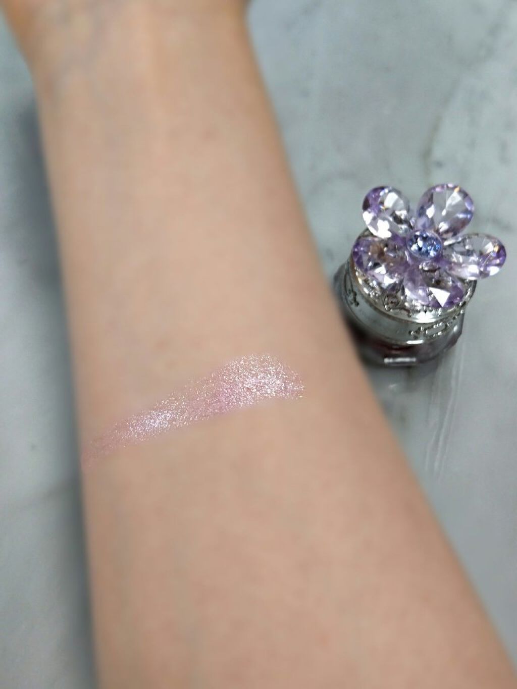 ジルスチュアート クリスタルブルーム ジェリービジュー/JILL STUART/ジェル・クリームアイシャドウを使ったクチコミ(3枚目)