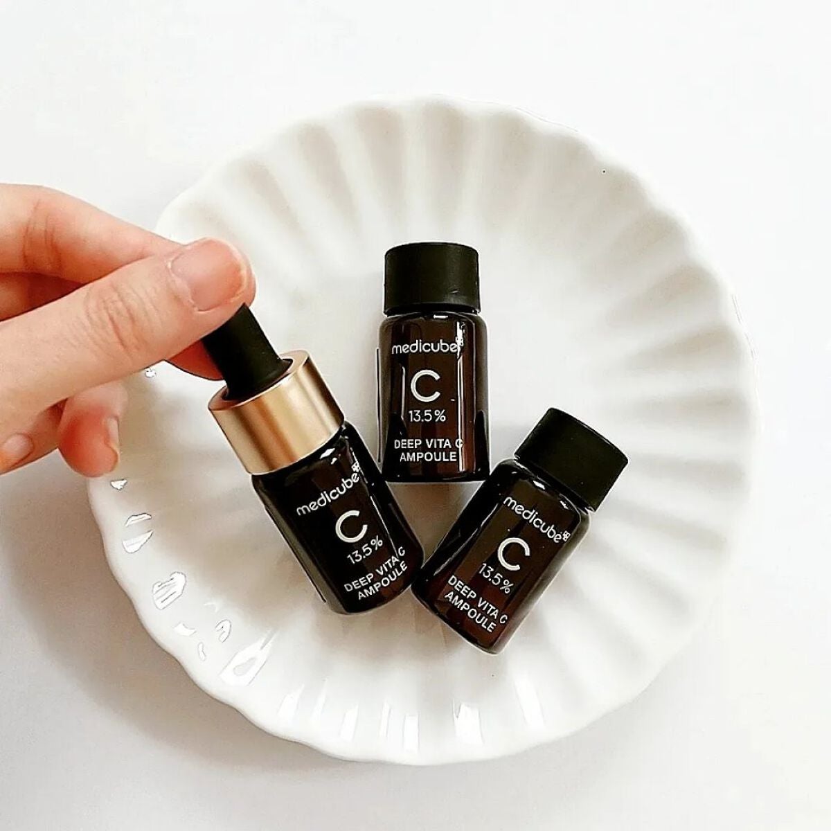ディープビタCアンプル/MEDICUBE/美容液を使ったクチコミ(1枚目)