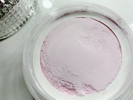 AQ ミリオリティ フェイスパウダー n 本体/DECORTÉ/ルースパウダーを使ったクチコミ(3枚目)