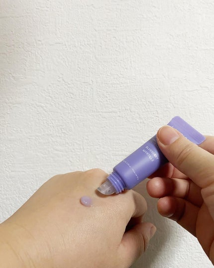 HR on LIPS 「ラネージュリップグロウィバーム(ブルーベリー)ボトルタイプのリ..」(3枚目)