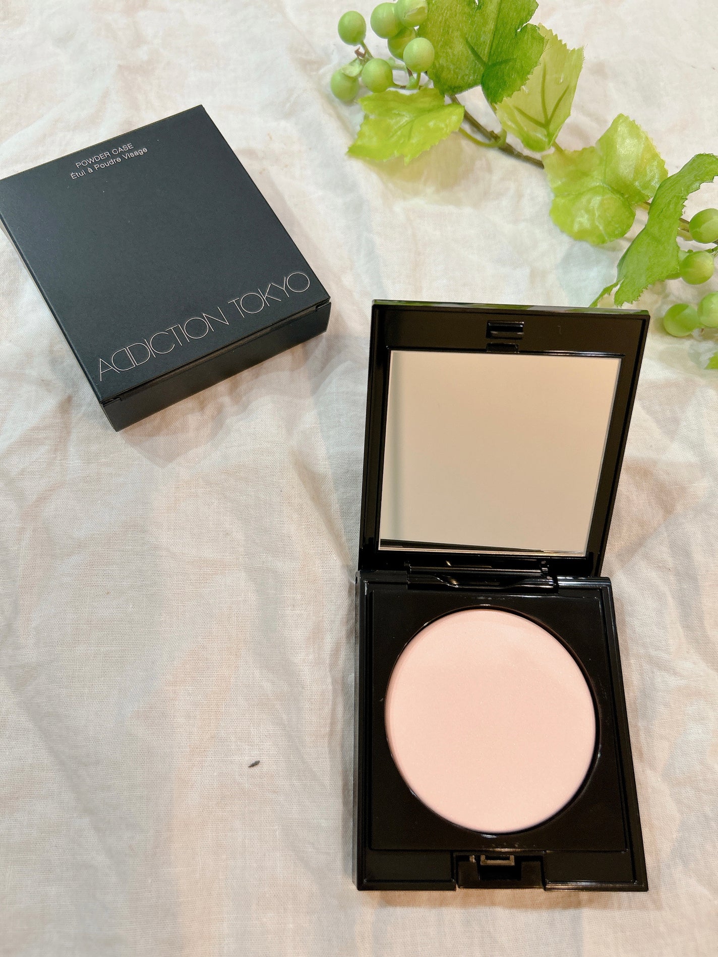 アディクション スキンリフレクト セッティングパウダー/ADDICTION/プレストパウダーを使ったクチコミ(4枚目)