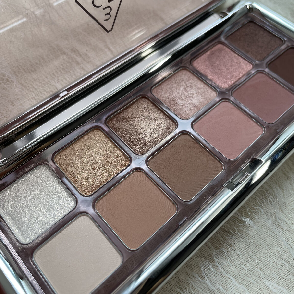 3CE ニューテイク アイシャドウパレット/3CE/アイシャドウパレットを使ったクチコミ（3枚目）