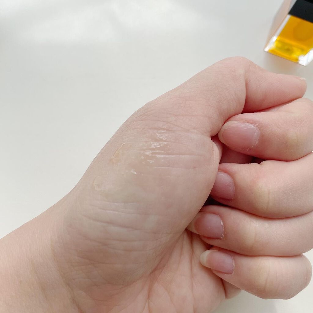 リップ オイル プランパー/ADDICTION/リップオイルを使ったクチコミ(4枚目)