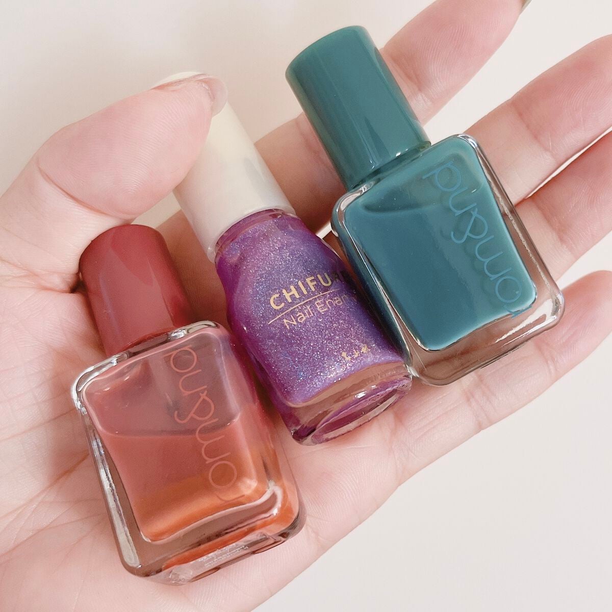 カラフルネイルズ/キャンメイク/マニキュアを使ったクチコミ(2枚目)