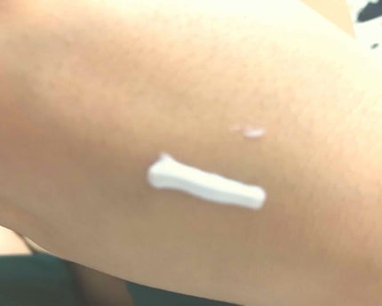 UVウルトラフィットベースN/CEZANNE/化粧下地を使ったクチコミ(2枚目)