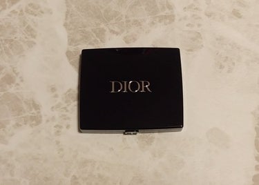 ディオールショウ サンク クルール 673 レッド タータン/Dior/アイシャドウを使ったクチコミ（1枚目）