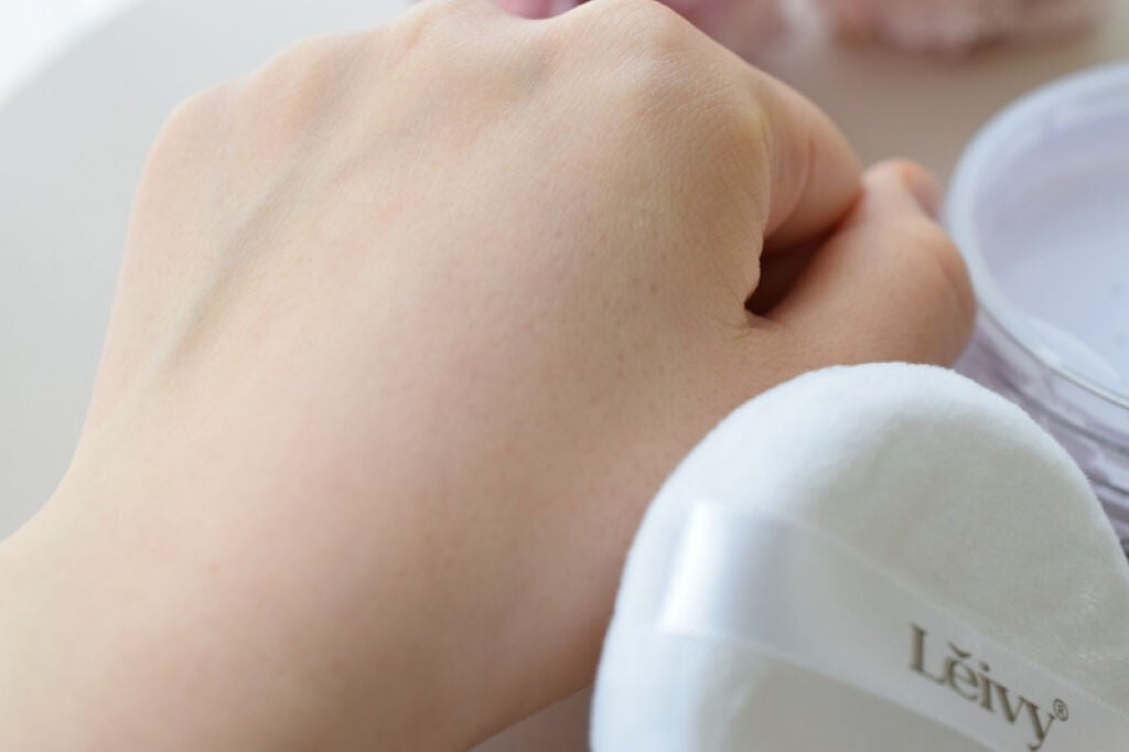 フレグランス ボディ&フェイスパウダー ラベンダー/Leivy/ルースパウダーを使ったクチコミ(4枚目)