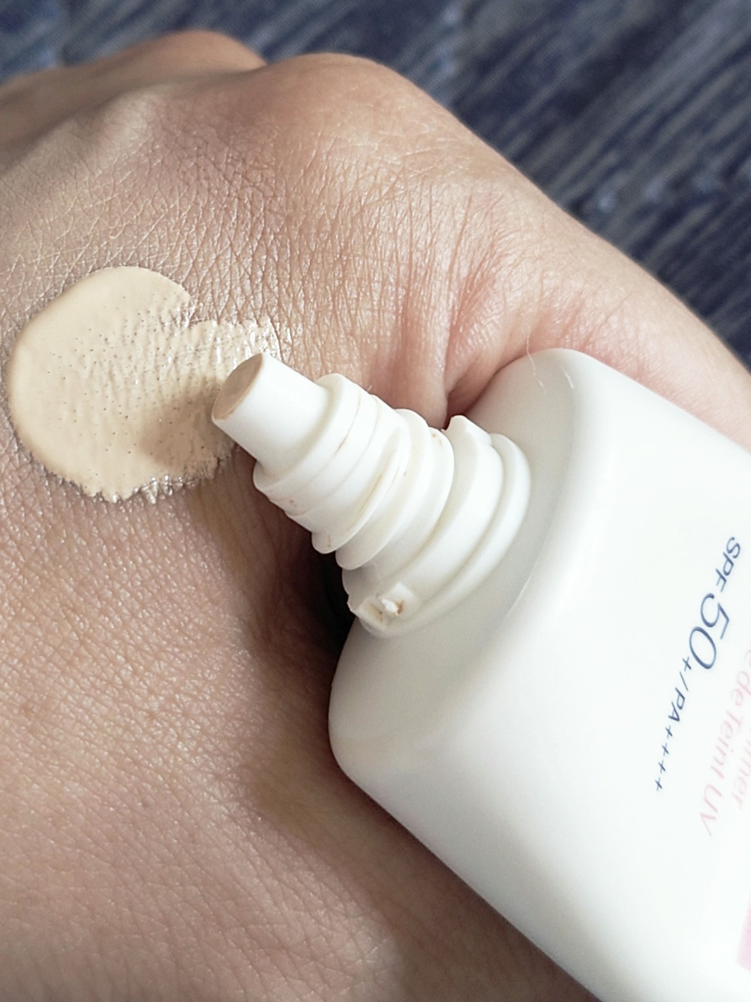 サンシェルター トーンアップCC/DECORTÉ/CCクリームを使ったクチコミ（2枚目）