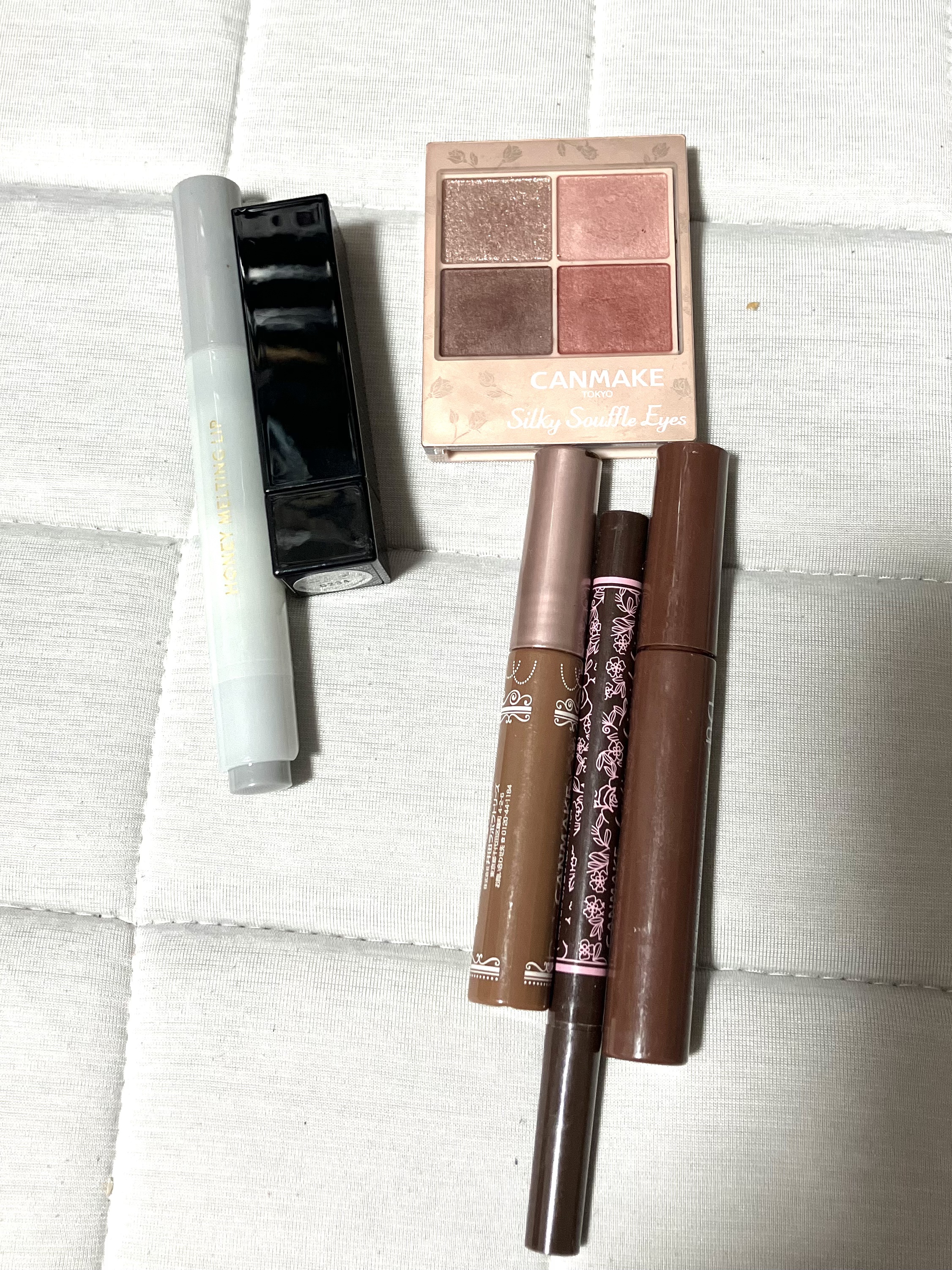 アイシャドウベース/キャンメイク/アイシャドウベースを使ったクチコミ（1枚目）