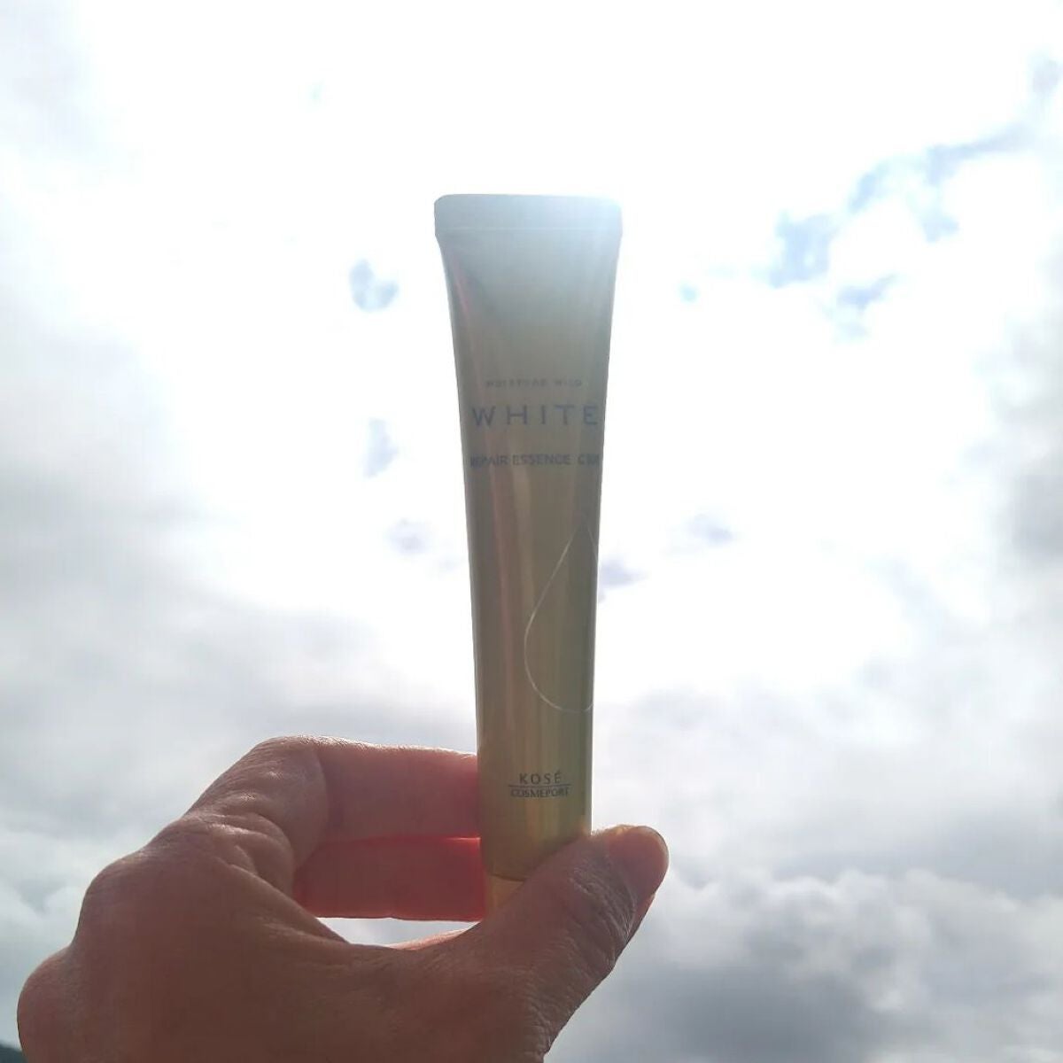 モイスチュアマイルドホワイトリペアエッセンス C100/モイスチュアマイルド ホワイト/美容液を使ったクチコミ(4枚目)