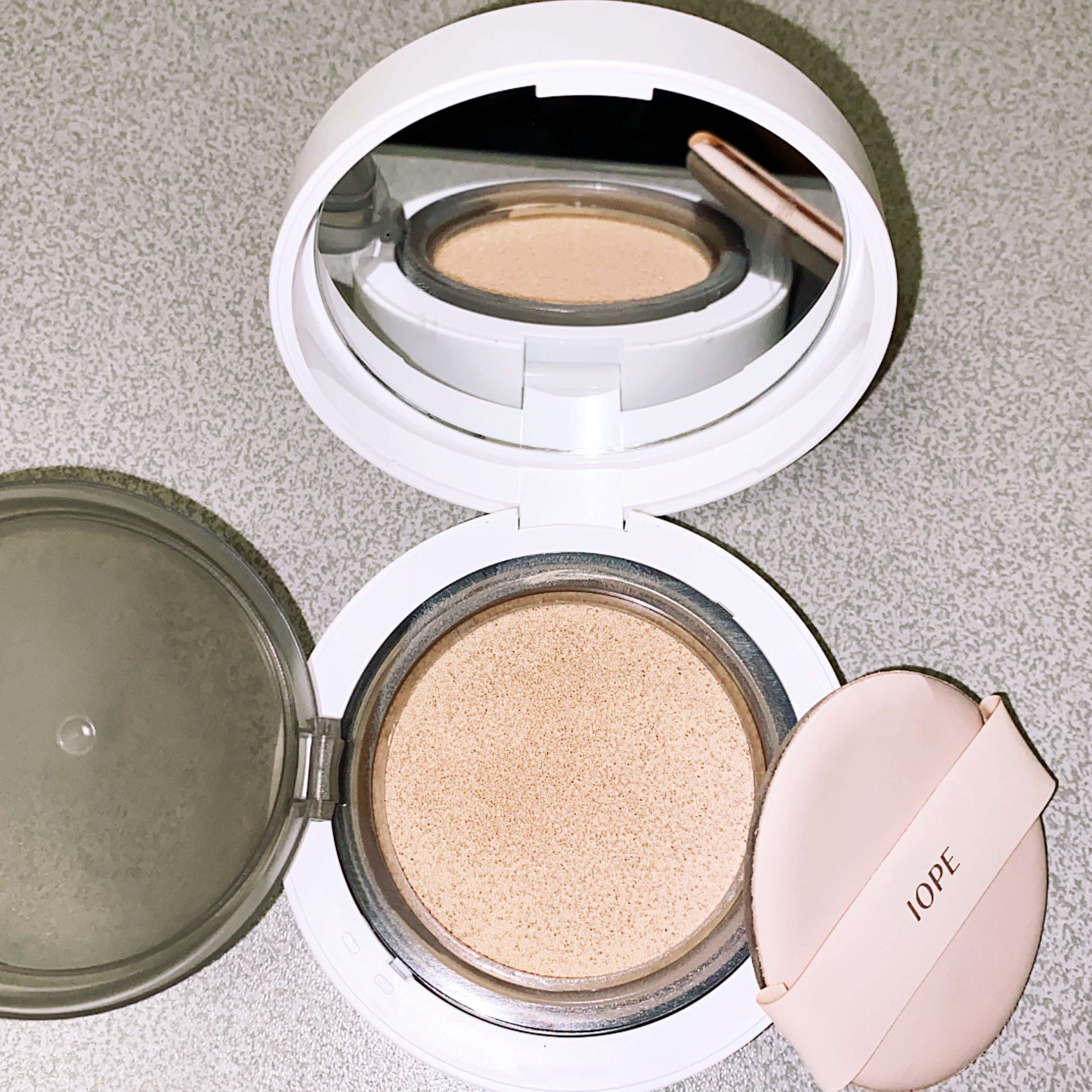 エアクッション カバー/IOPE/クッションファンデーションを使ったクチコミ（2枚目）