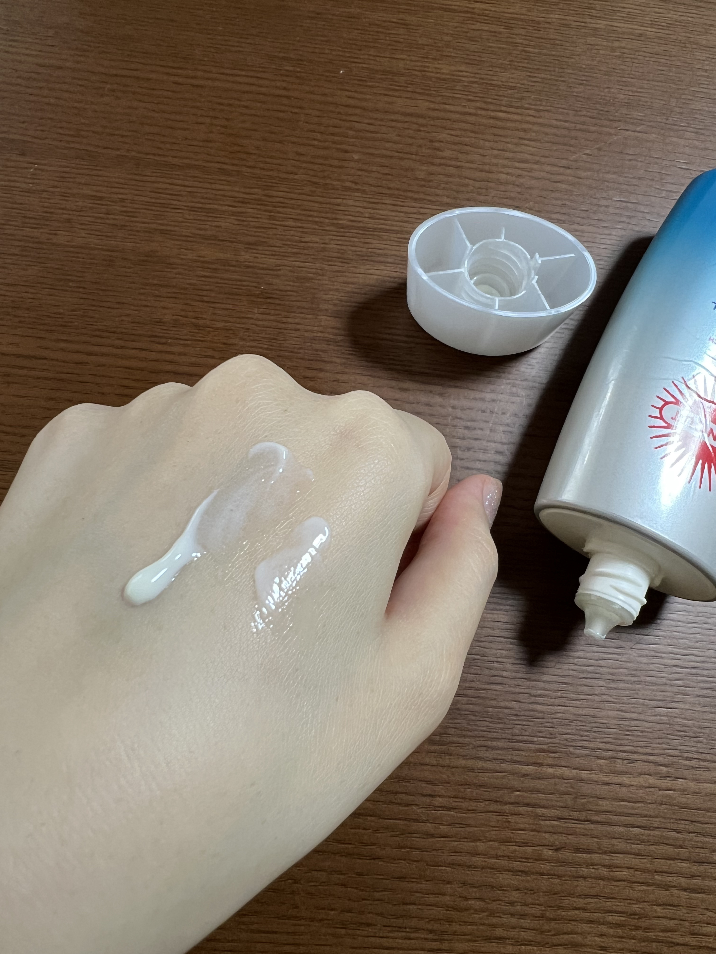 日やけ止めジェル 50 （ウォータースプラッシュ）/サンカット®/日焼け止めジェルを使ったクチコミ（2枚目）