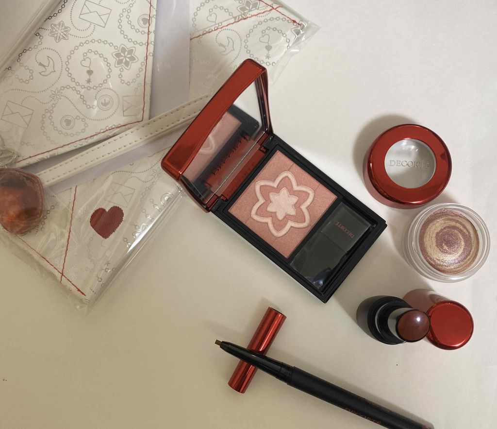 メイクアップ コフレ Ⅱ(クリスマスコフレ 2019)/DECORTÉ/メイクアップキットを使ったクチコミ(3枚目)