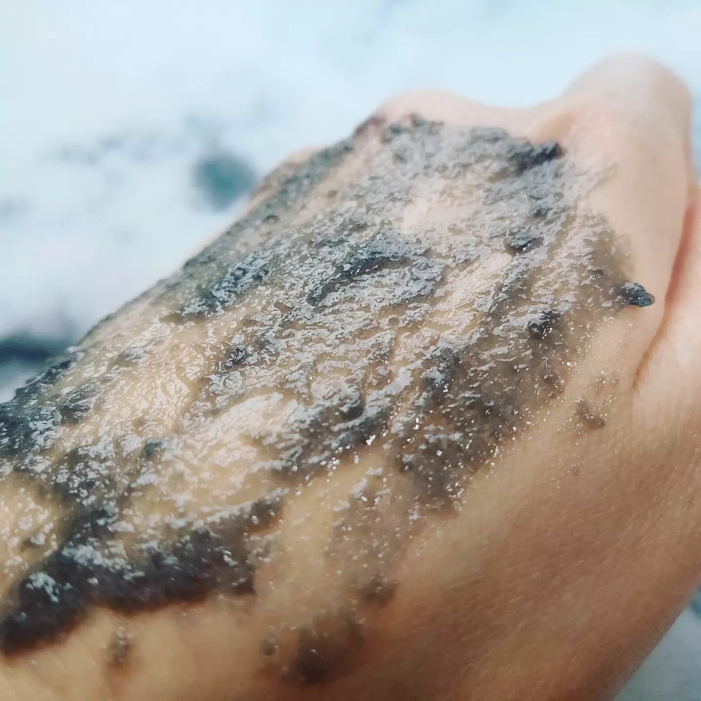 BLACK JELLY WASH(ブラックジェリーウォッシュ)/PLUEST/その他洗顔料を使ったクチコミ(5枚目)