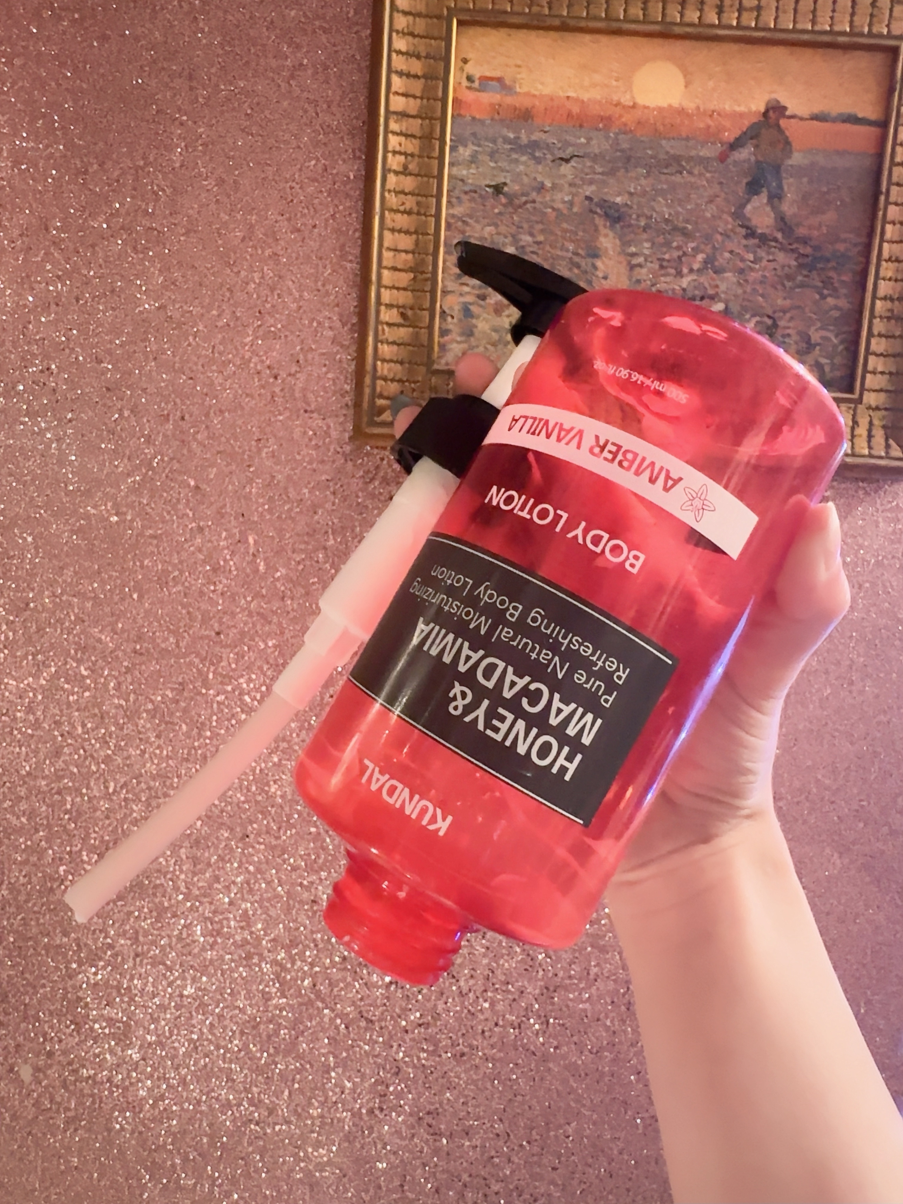 モイスチャーボディローション 24.アンバーバニラ Amber Vanilla/KUNDAL/ボディローションを使ったクチコミ（2枚目）