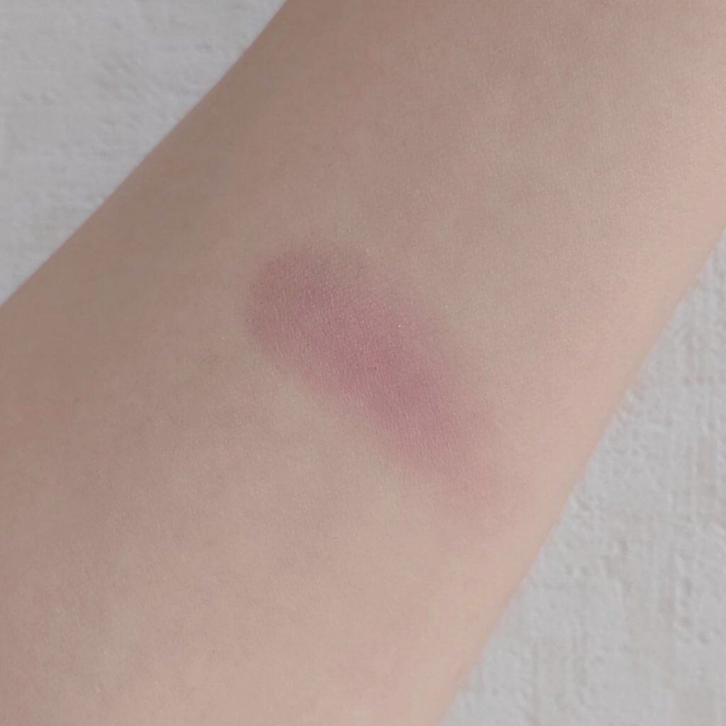 アディクション ザ アイシャドウ マット/ADDICTION/単色アイシャドウを使ったクチコミ(3枚目)