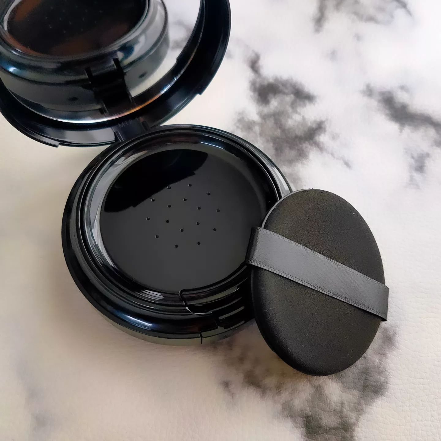 シルキーウェットリクイド 本品/セフィーヌ/クリーム・エマルジョンファンデーションを使ったクチコミ（3枚目）