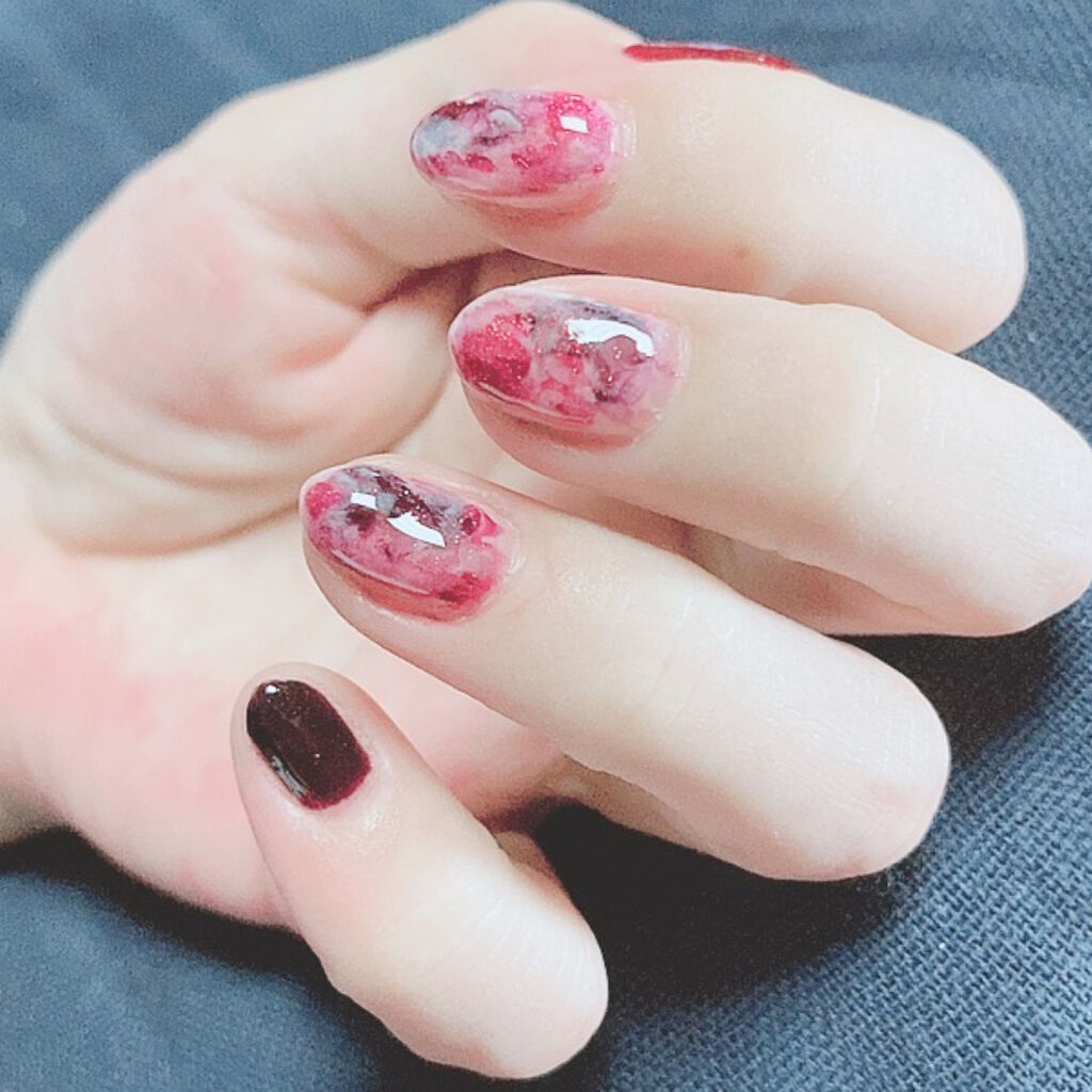 ネイル エナメル 546 レッド系パール（限定品）/ちふれ/マニキュアを使ったクチコミ（2枚目）